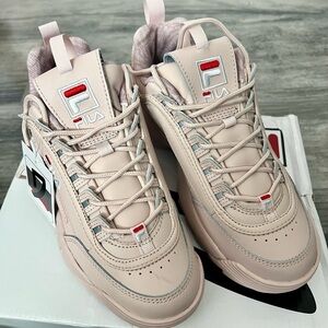 Fila Disruptor Women’s Size 7 in Blush Pink Sneakers
